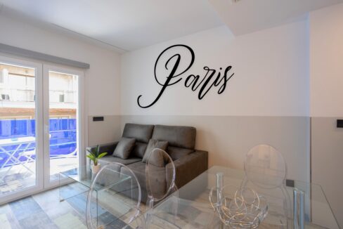 Paris Mb