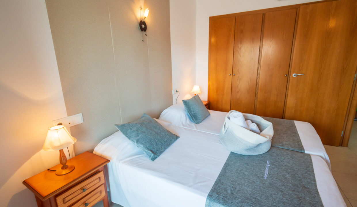 torremar-8d-levante-beach
